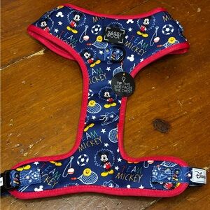 Sassy Woof harness NWT
